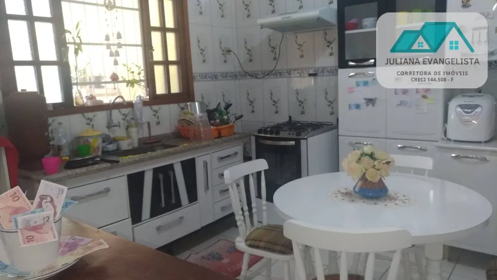 Casa, 2 quartos, 180 m² - Foto 3