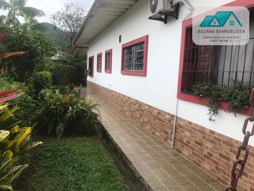 Casa, 6 quartos, 273 m² - Foto 1