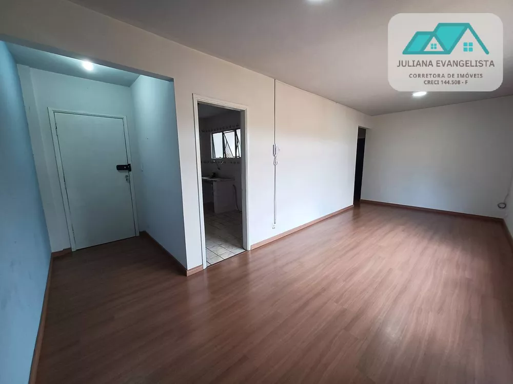 Apartamento à venda com 2 quartos, 84m² - Foto 1