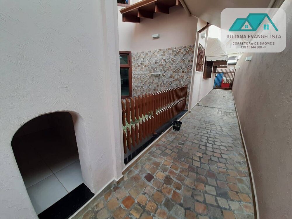 Casa, 4 quartos, 430 m² - Foto 2