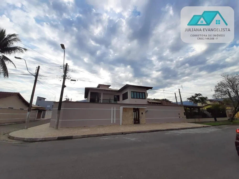 Casa, 4 quartos, 430 m² - Foto 2