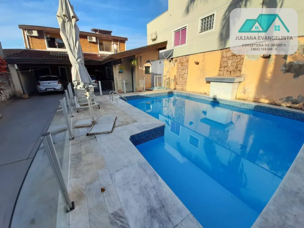 Sobrado, 3 quartos, 219 m² - Foto 3