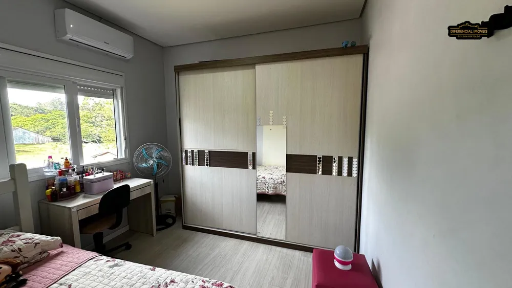 Casa, 2 quartos, 170 m² - Foto 1