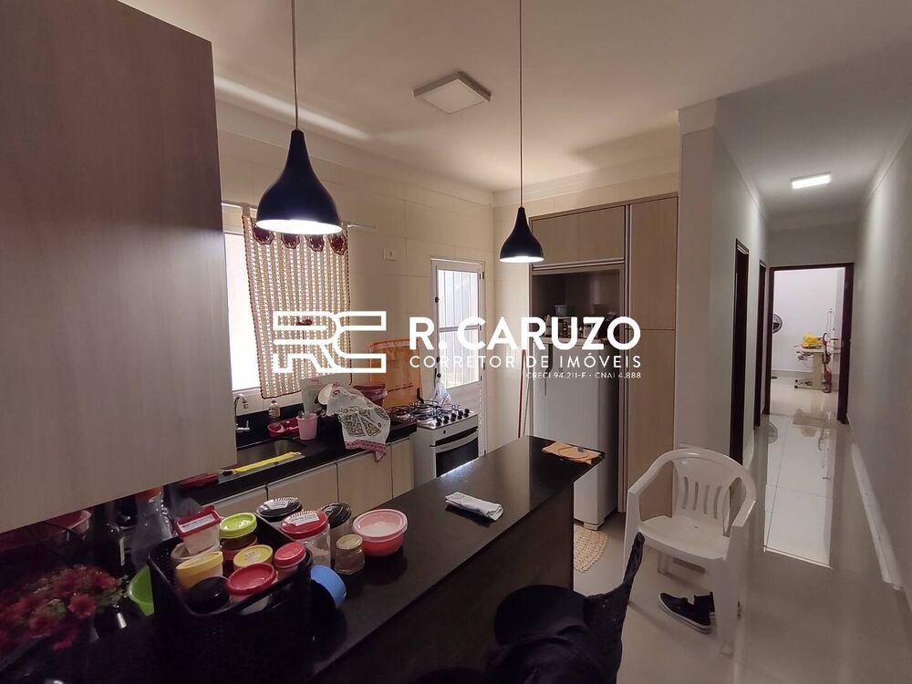 Casa à venda com 4 quartos, 175m² - Foto 6