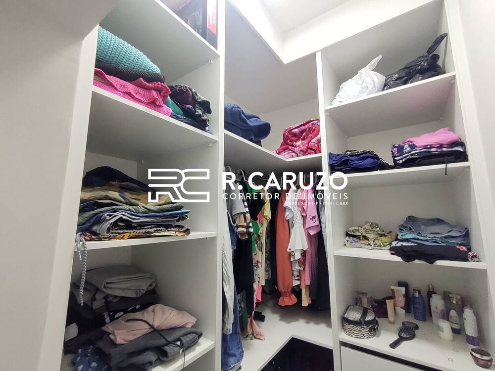 Casa à venda com 4 quartos, 175m² - Foto 4
