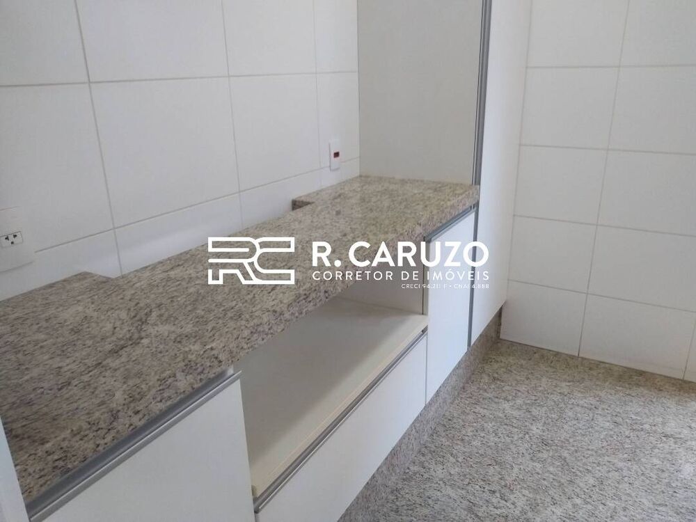 Casa de Condomínio à venda com 4 quartos, 312m² - Foto 4