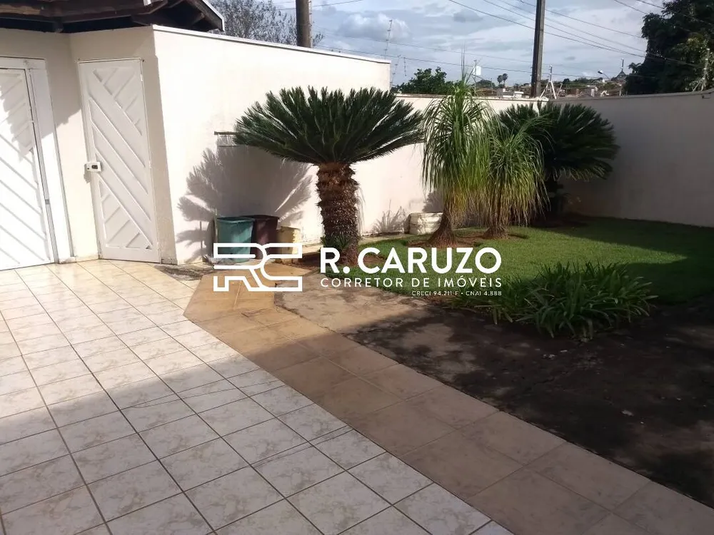 Casa, 3 quartos, 217 m² - Foto 3