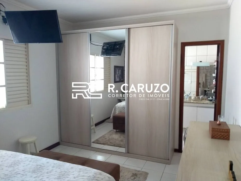Casa, 3 quartos, 217 m² - Foto 7