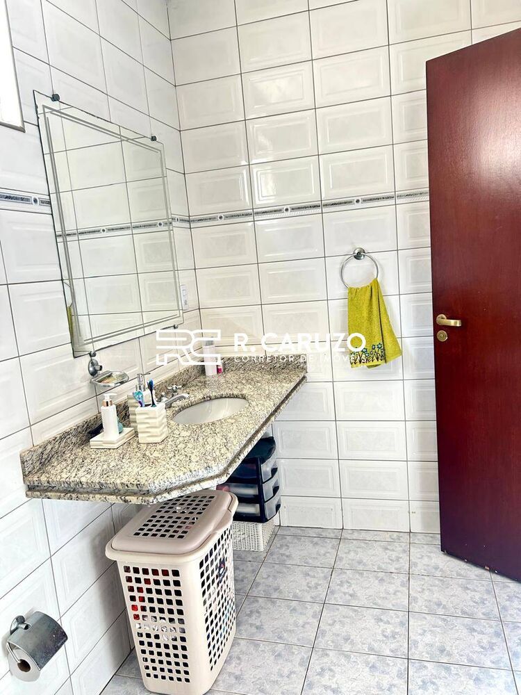 Casa, 3 quartos, 247 m² - Foto 3