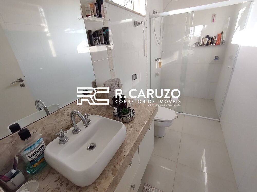 Casa de Condomínio à venda com 3 quartos, 251m² - Foto 8