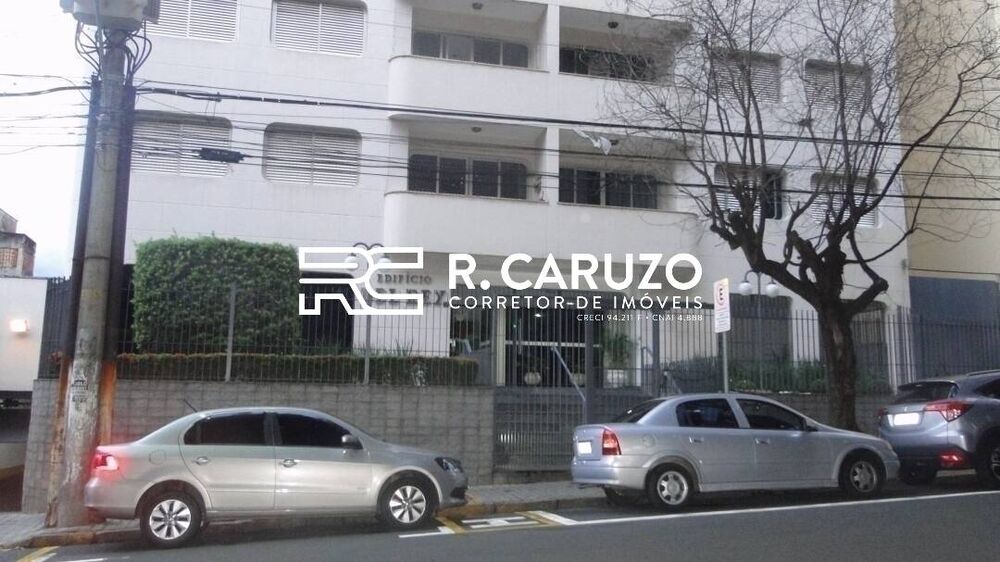 Apartamento à venda com 3 quartos, 162m² - Foto 2