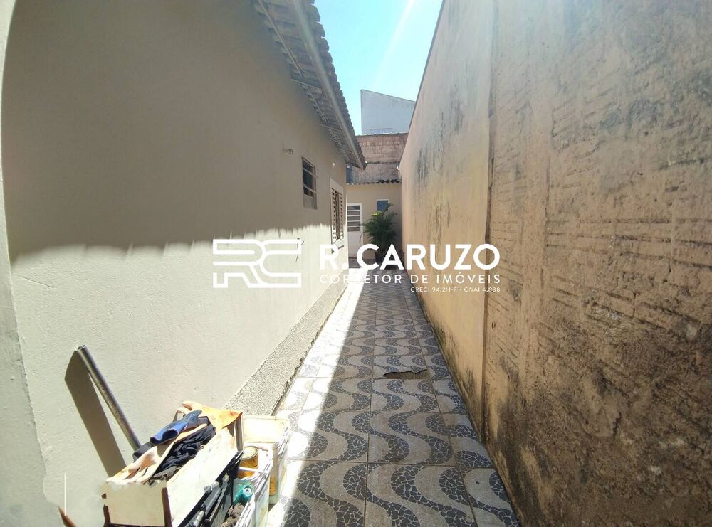 Casa à venda com 2 quartos, 65m² - Foto 8