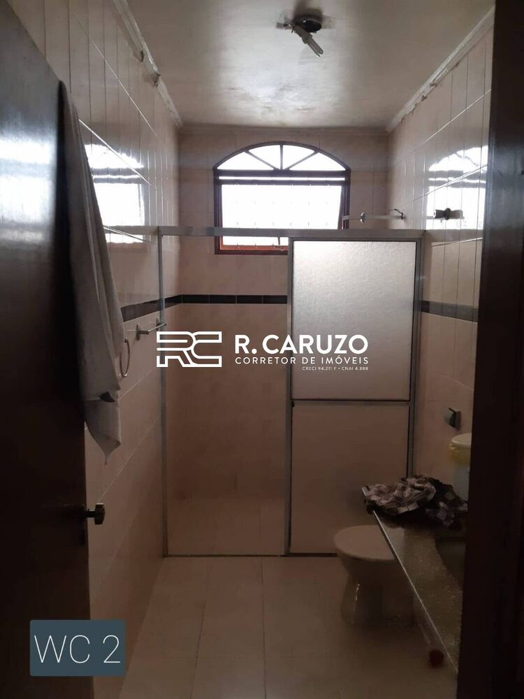 Casa à venda com 3 quartos, 226m² - Foto 6