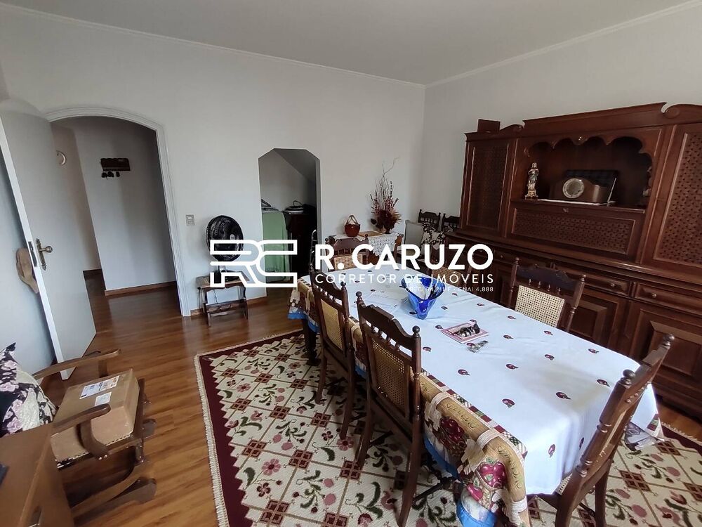 Sobrado à venda com 3 quartos, 258m² - Foto 1