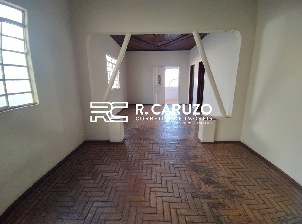 Casa, 3 quartos, 181 m² - Foto 1