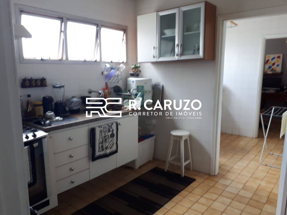 Apartamento à venda com 3 quartos, 171m² - Foto 3