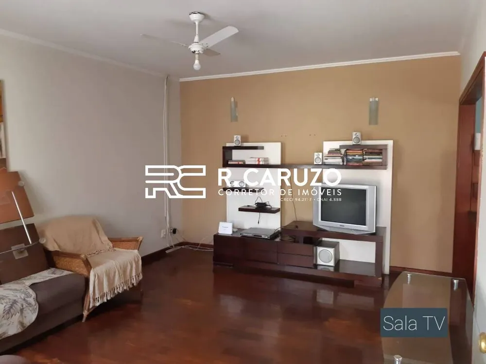 Casa, 3 quartos, 226 m² - Foto 1
