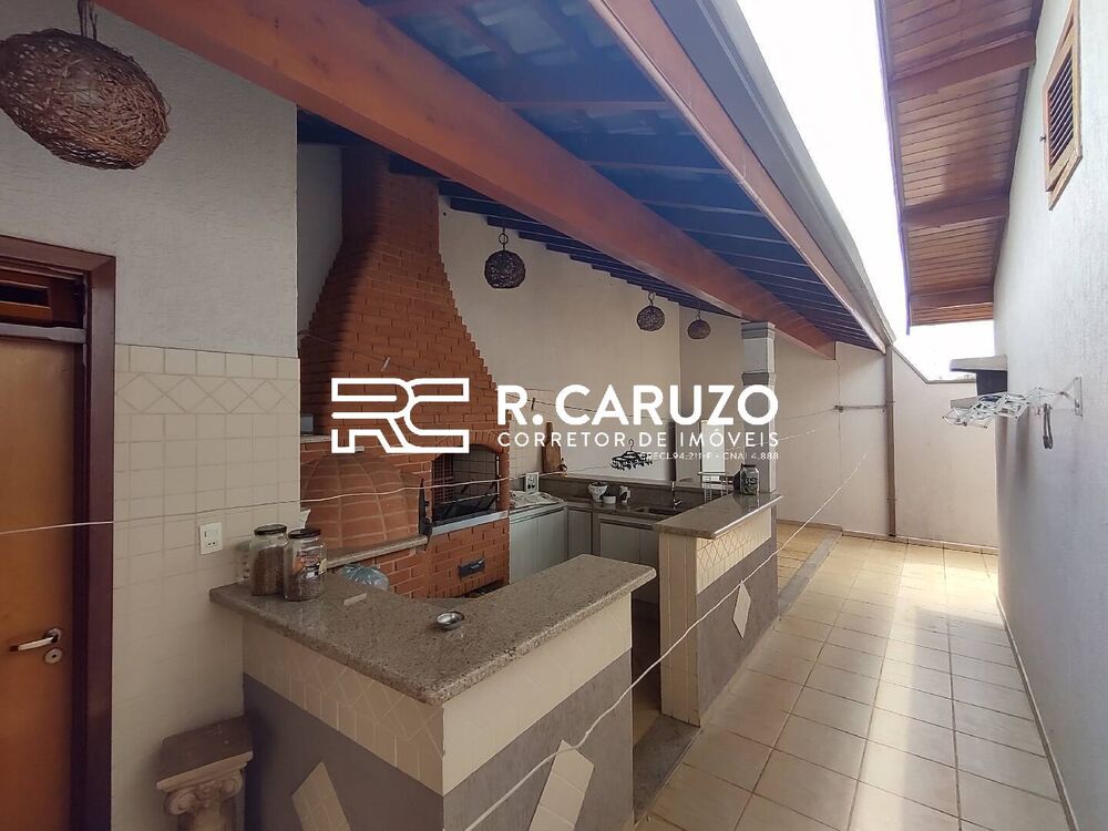 Casa de Condomínio à venda com 3 quartos, 195m² - Foto 3