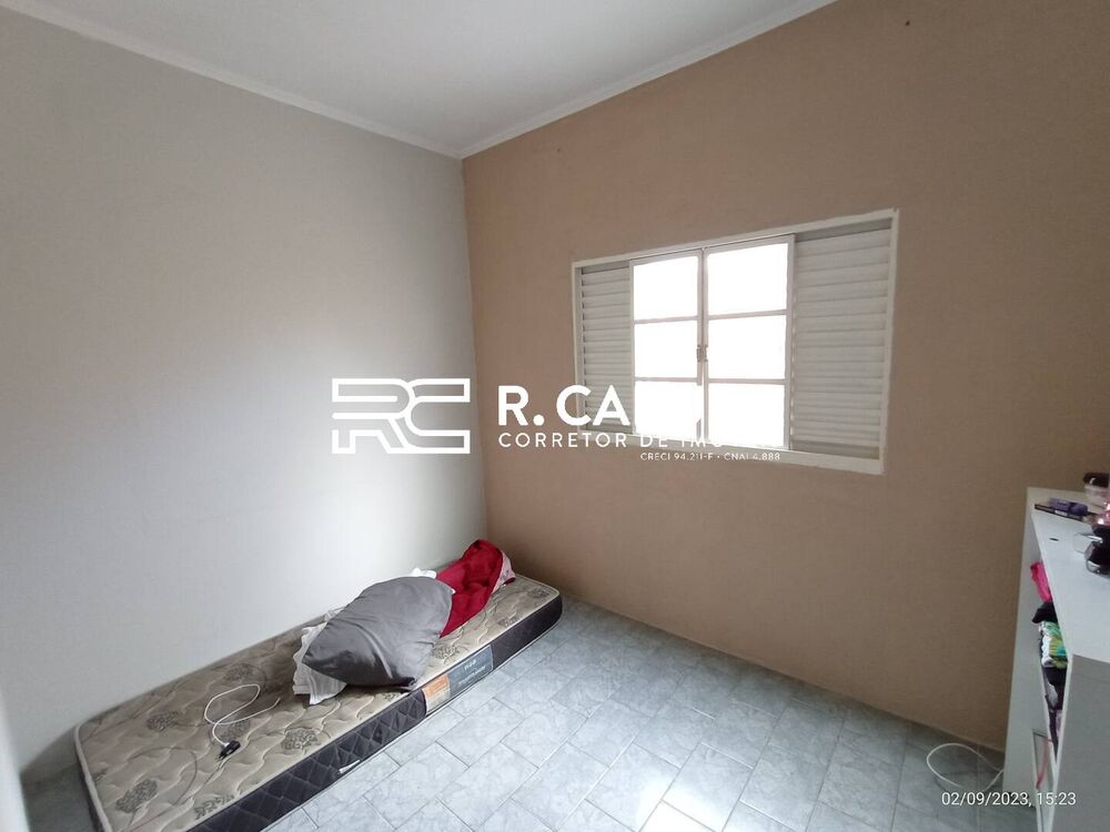 Casa, 4 quartos, 156 m² - Foto 1