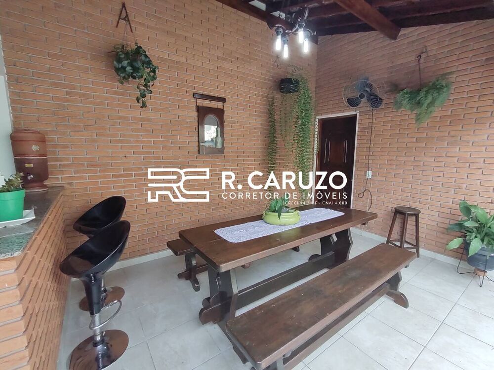 Casa à venda com 3 quartos, 172m² - Foto 7