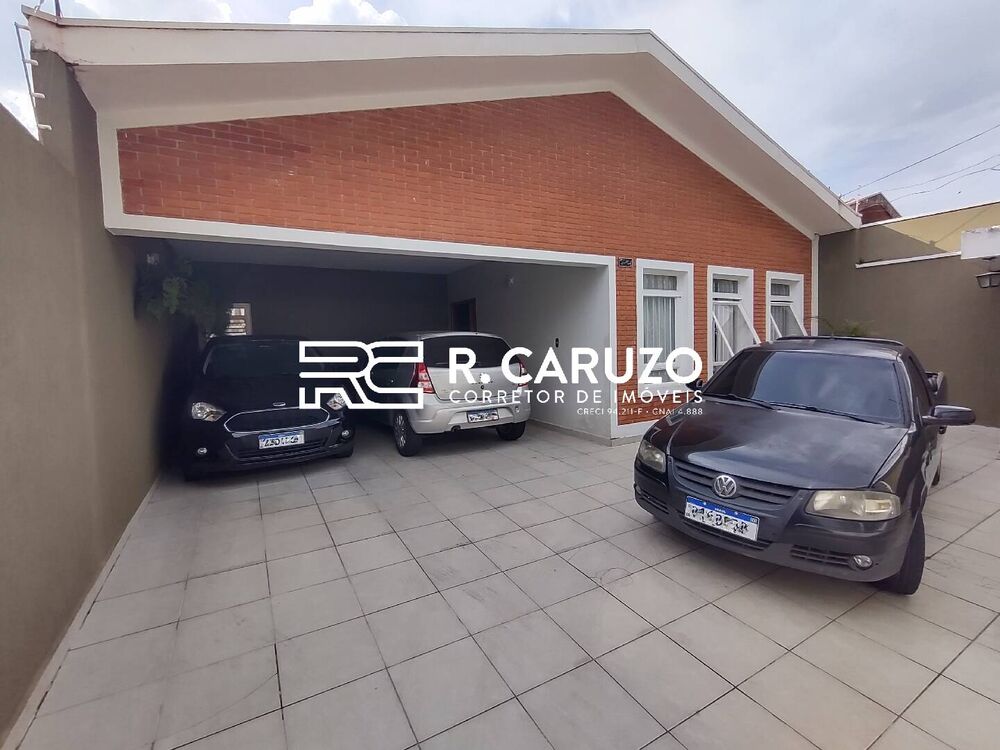 Casa à venda com 3 quartos, 172m² - Foto 1