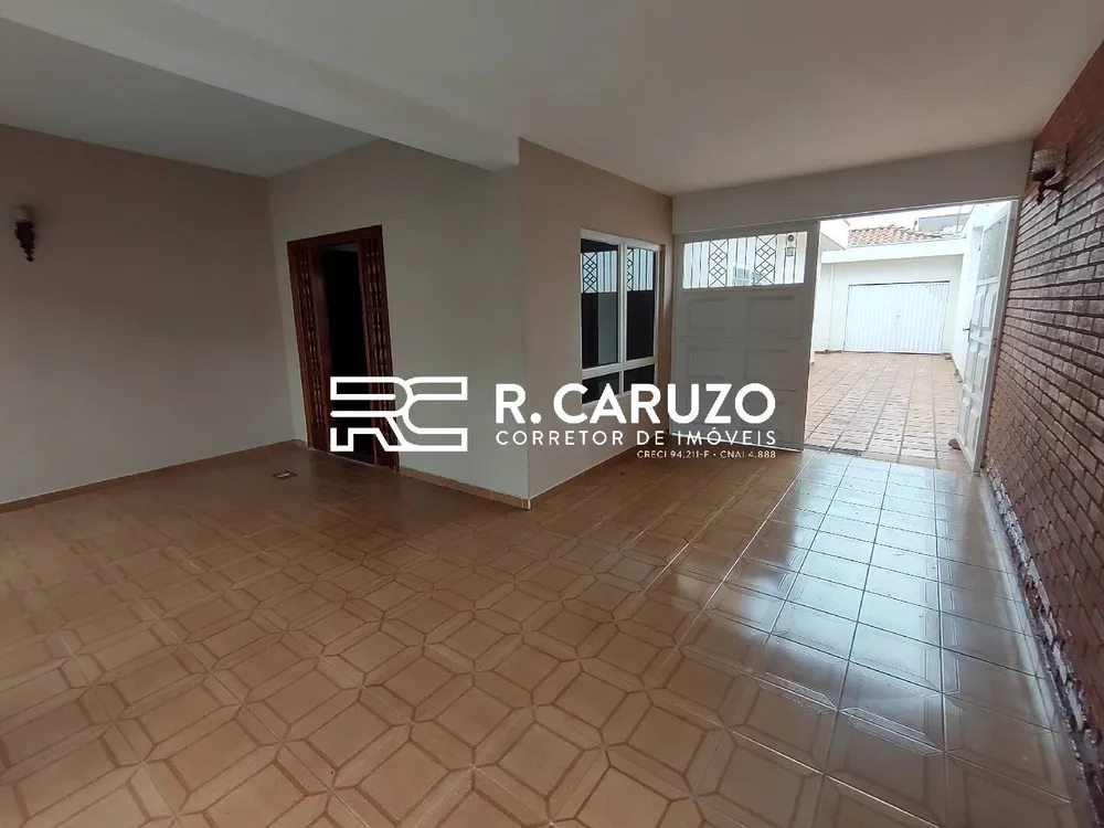 Casa, 3 quartos, 226 m² - Foto 1
