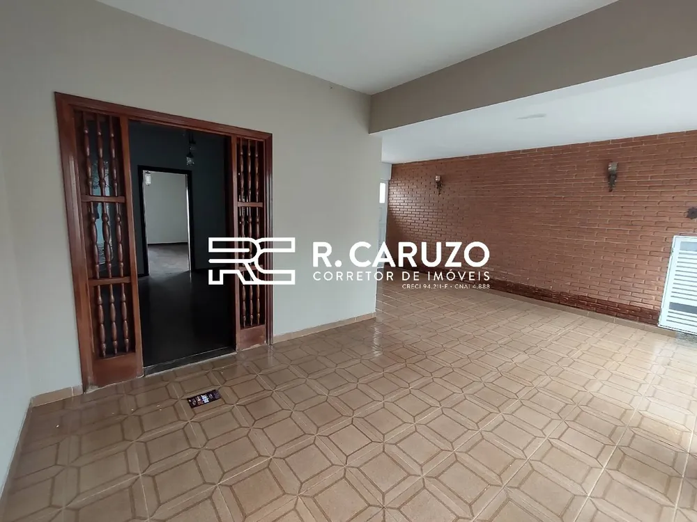 Casa, 3 quartos, 226 m² - Foto 2