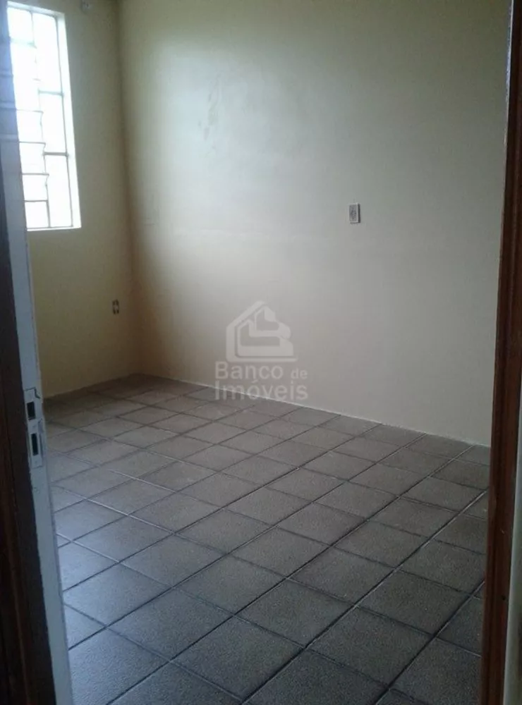 Apartamento à venda com 3 quartos, 200m² - Foto 3