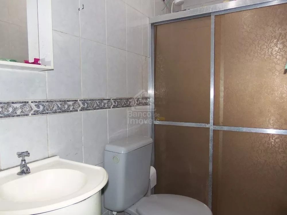 Casa à venda com 2 quartos, 40m² - Foto 8