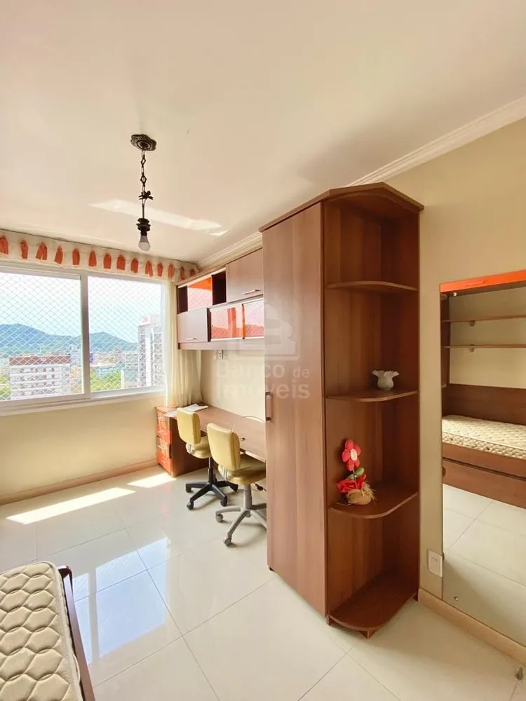 Apartamento, 3 quartos, 140 m² - Foto 12