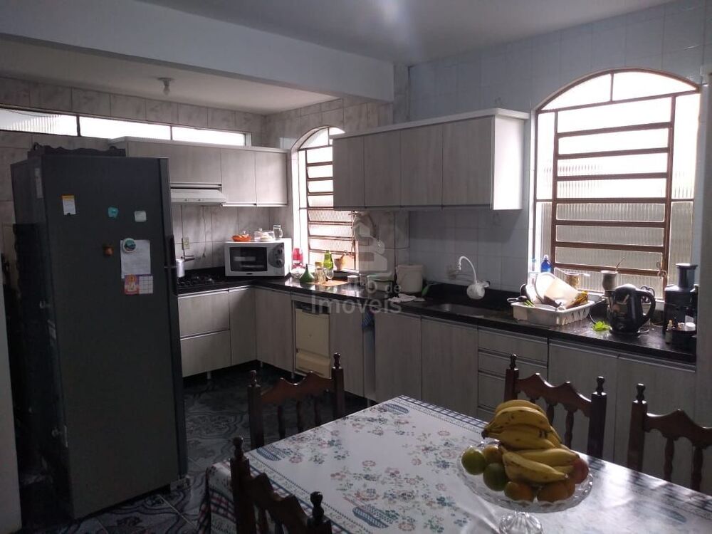 Sobrado, 4 quartos, 310 m² - Foto 4