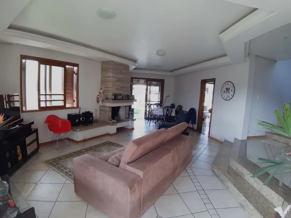 Sobrado, 3 quartos, 196 m² - Foto 2