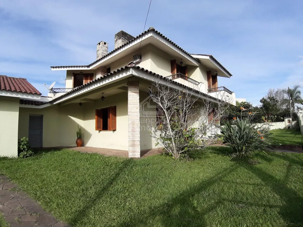 Sobrado, 3 quartos, 196 m² - Foto 1