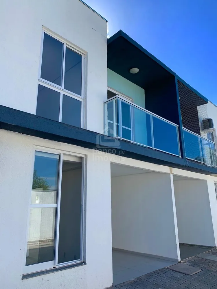 Casa, 3 quartos, 95 m² - Foto 1