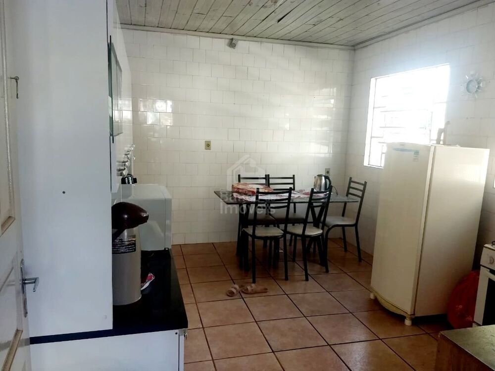 Casa, 5 quartos, 240 m² - Foto 4