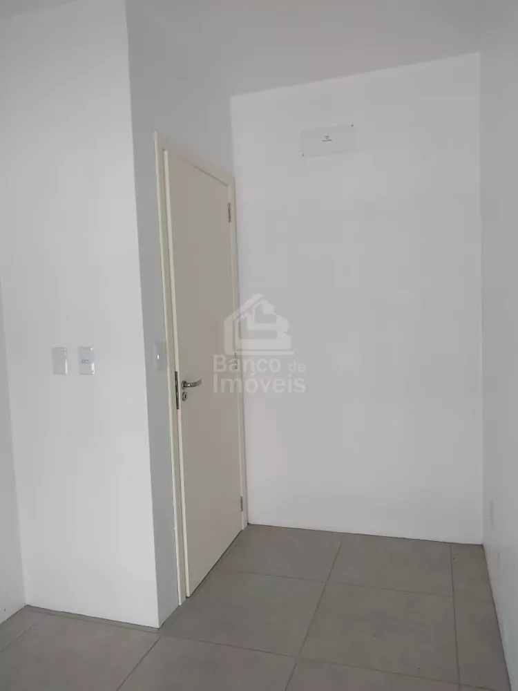 Casa à venda com 2 quartos, 77m² - Foto 10