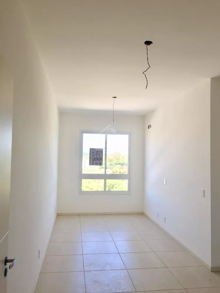 Apartamento à venda com 1 quarto, 37m² - Foto 2