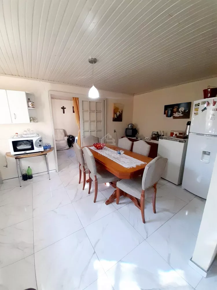 Casa à venda com 2 quartos, 123m² - Foto 3