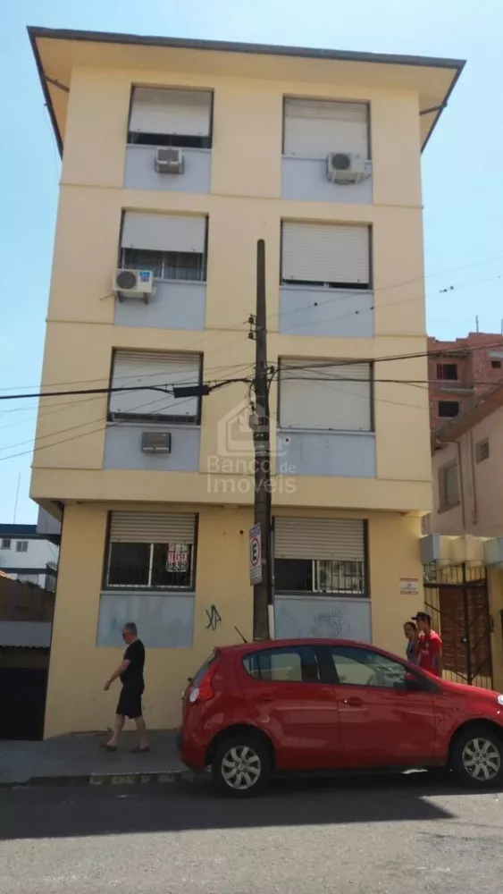 Apartamento à venda com 1 quarto, 42m² - Foto 1