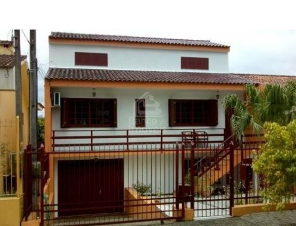 Casa à venda com 5 quartos, 280m² - Foto 1