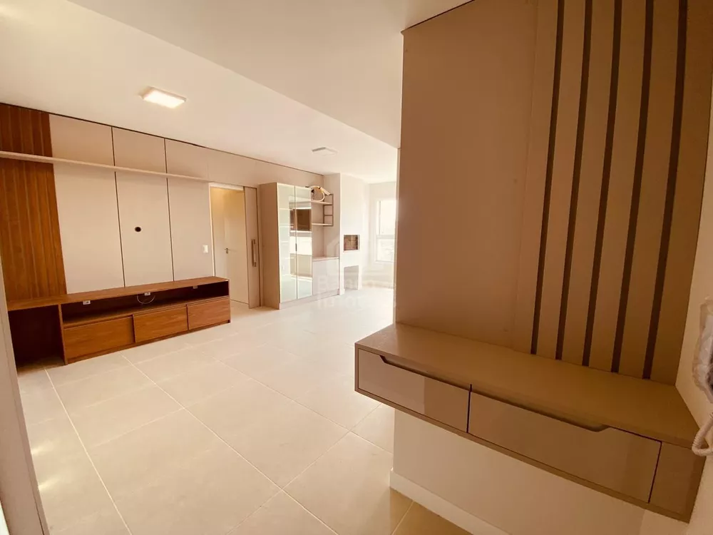 Apartamento, 2 quartos, 77 m² - Foto 2