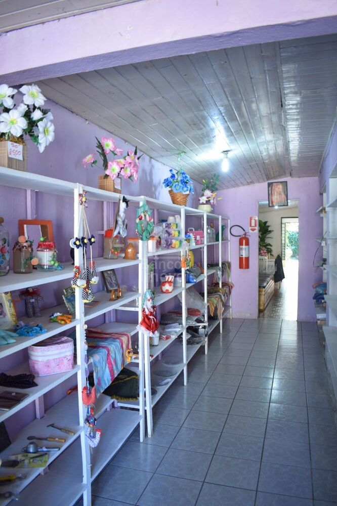 Casa, 4 quartos, 168 m² - Foto 1