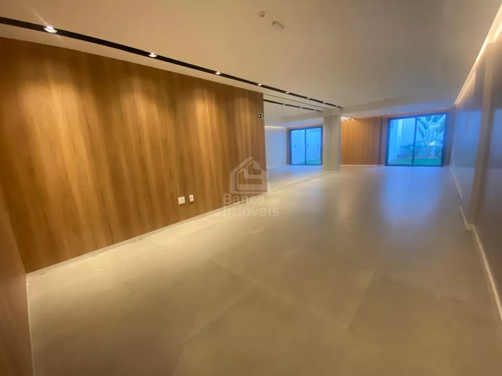 Apartamento à venda com 2 quartos, 66m² - Foto 4