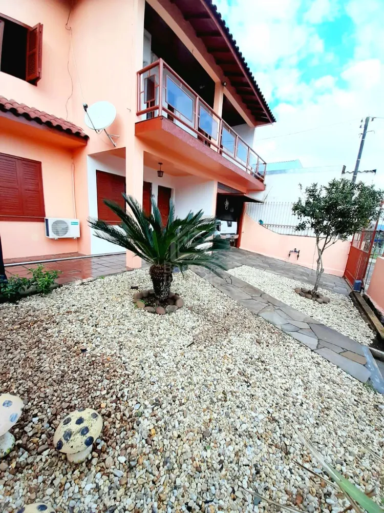 Casa, 4 quartos, 248 m² - Foto 2