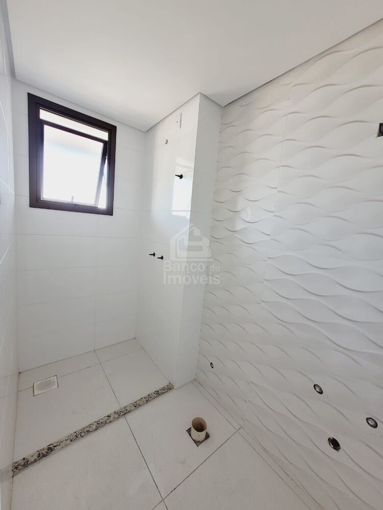 Cobertura, 3 quartos, 234 m² - Foto 1