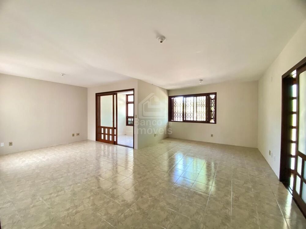 Casa, 3 quartos, 250 m² - Foto 4