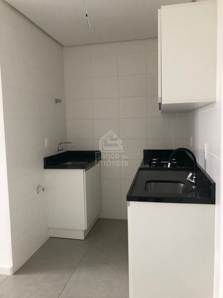 Apartamento à venda com 1 quarto, 40m² - Foto 7