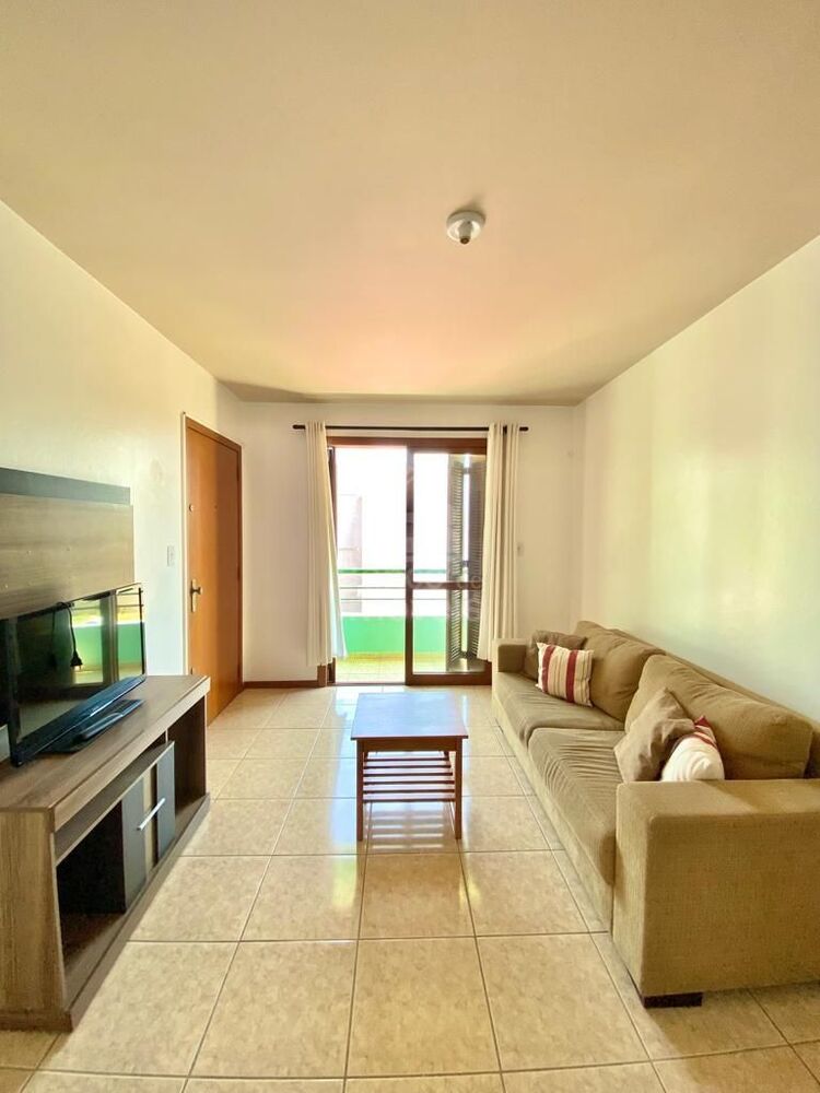 Apartamento à venda com 2 quartos, 67m² - Foto 2