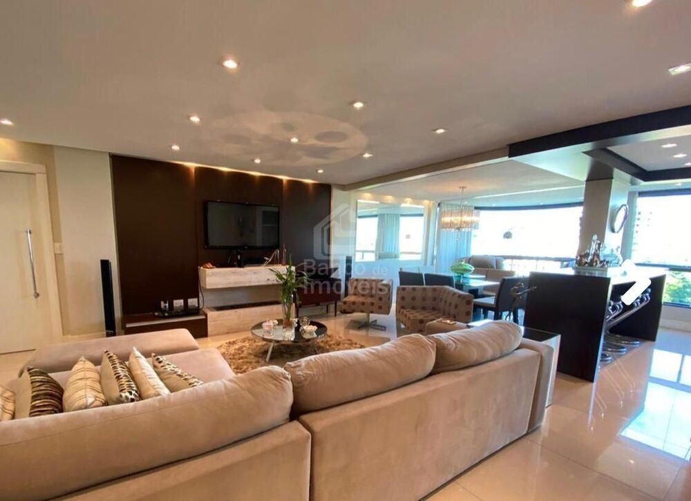 Apartamento, 3 quartos, 239 m² - Foto 2