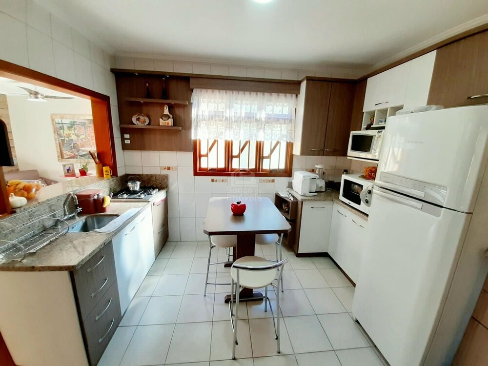 Casa, 2 quartos, 228 m² - Foto 8